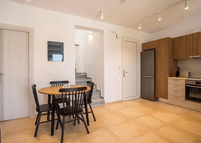 Villa Ossiano Pool Villas,heating Pool, 2 Min Drive To & 10 Min To Lindos *